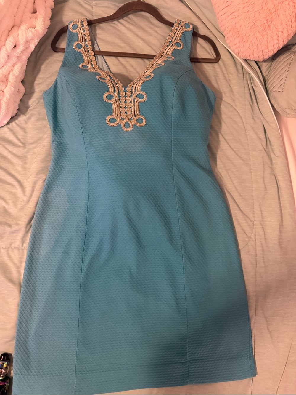 Lilly Pulitzer Turquoise Mini Dress with Gold Embroidered V-Neck - Picture 2 of 2